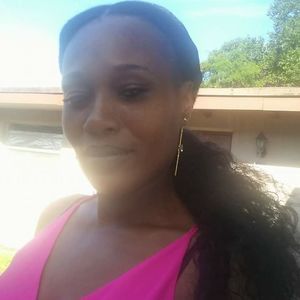 Meet your Posher, Rae